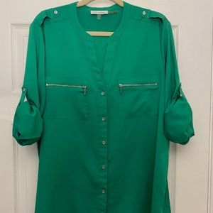 Calvin Klein Women's Button Down Shirt Size XL